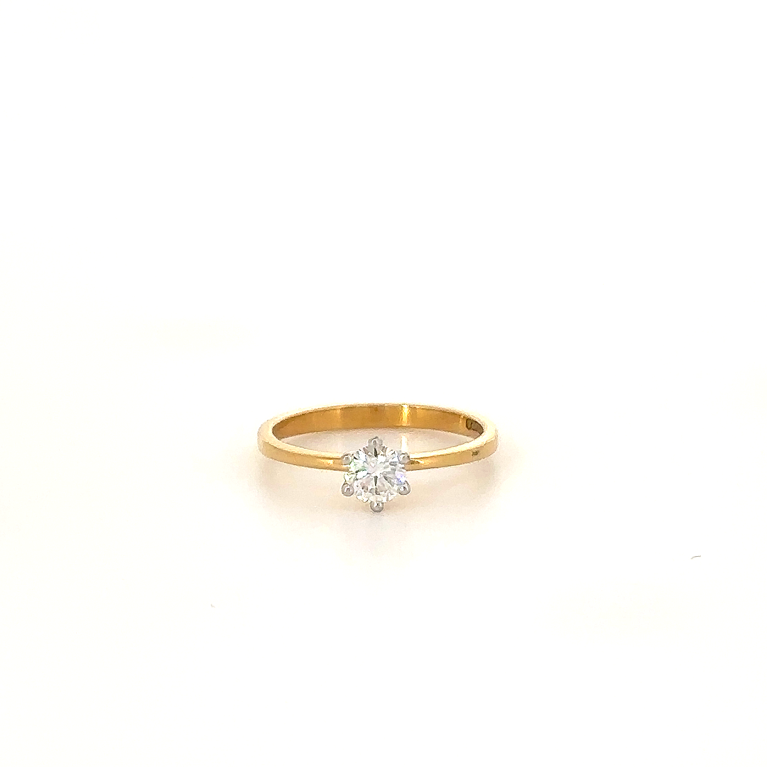 Gold Timeless Solitaire Ring