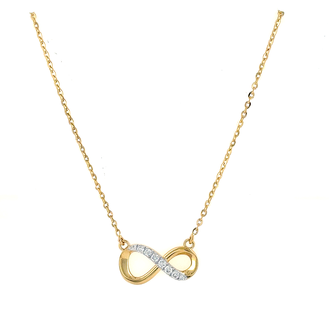 Gold Interlinked Circle Pendant Necklace