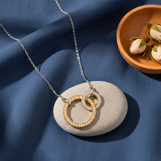 Silver Interlocking Hoop Pendant Necklace