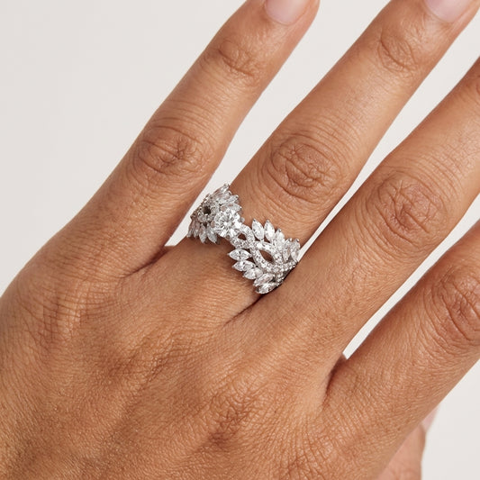 Leaf Cluster Diamond Ring with Solitaire – Silver